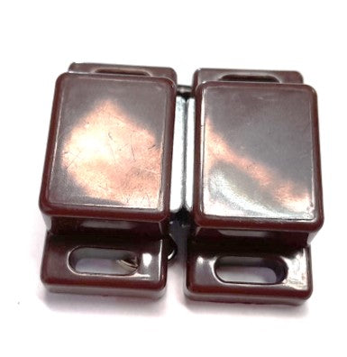 MC001 BROCHE MAGNETICO SENCILLO CAFE (CAJA CON 60 PZAS)