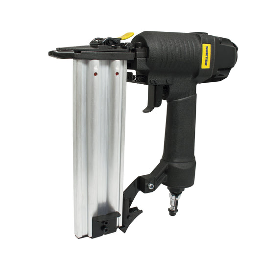 Clavadora neumática Cal 18 Surtek